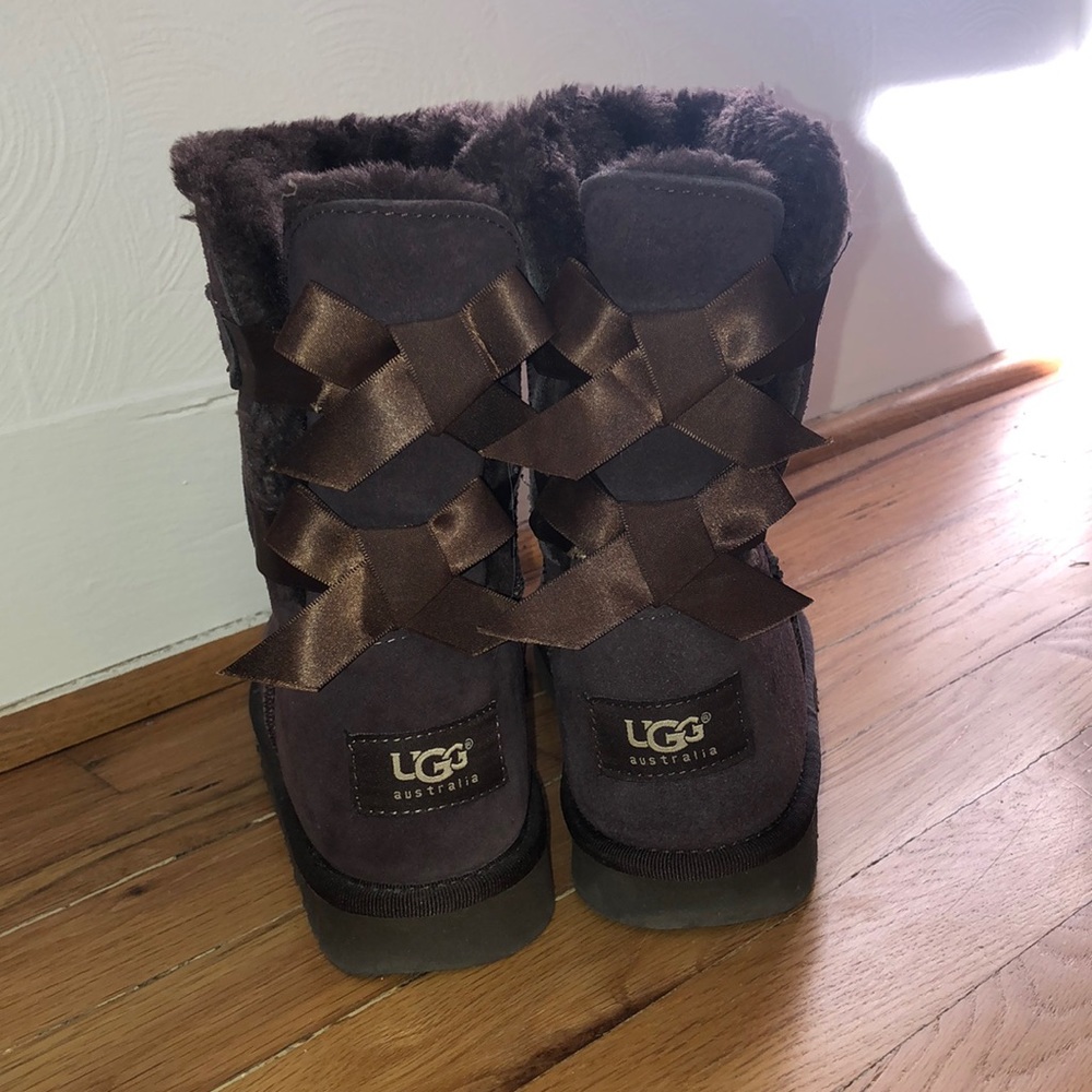 Bailey bow ugg boots